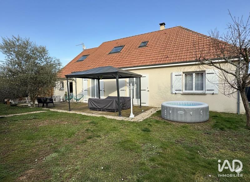 Maison - 135 m² - 6 pièces