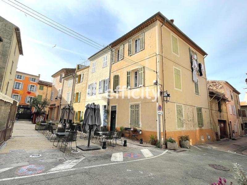 Maison - 107 m² - 4 pièces