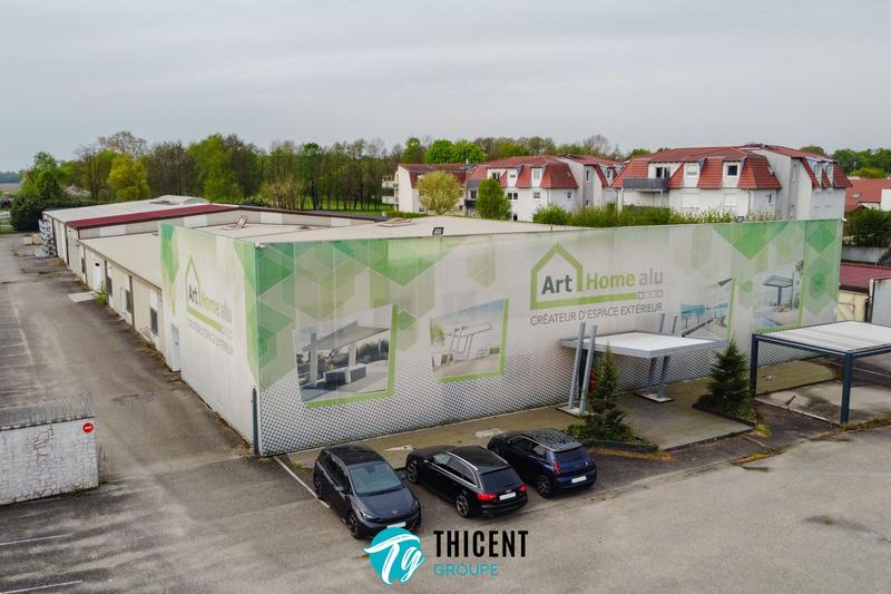 Local d'activités - 3 140 m²