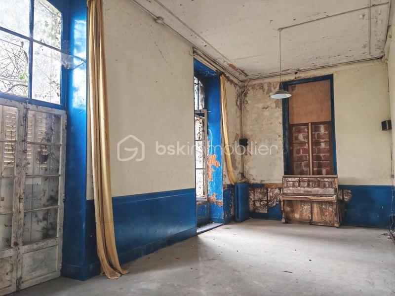 Demeure - 280 m² - 10 pièces