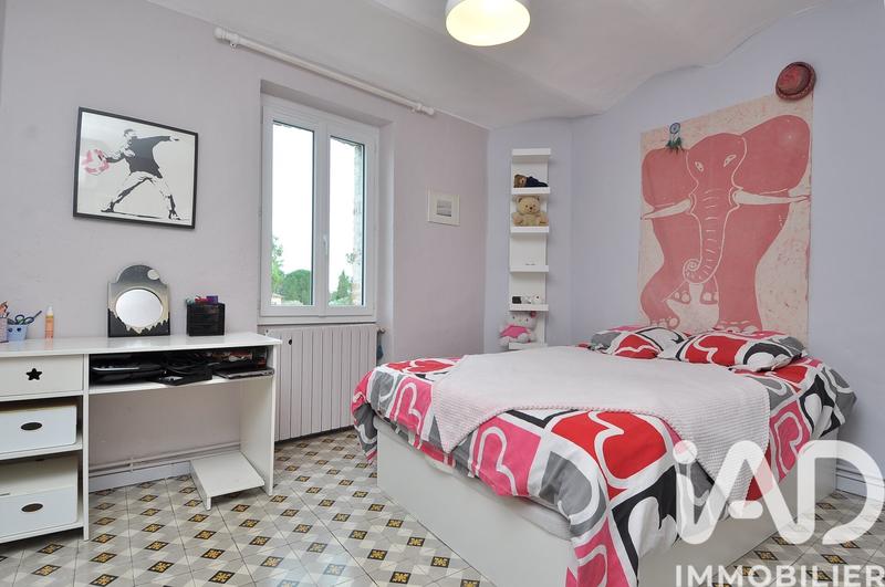 Maison - 192 m² - 7 pièces