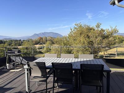 Maison traditionnelle - 140 m² - 6 pièces