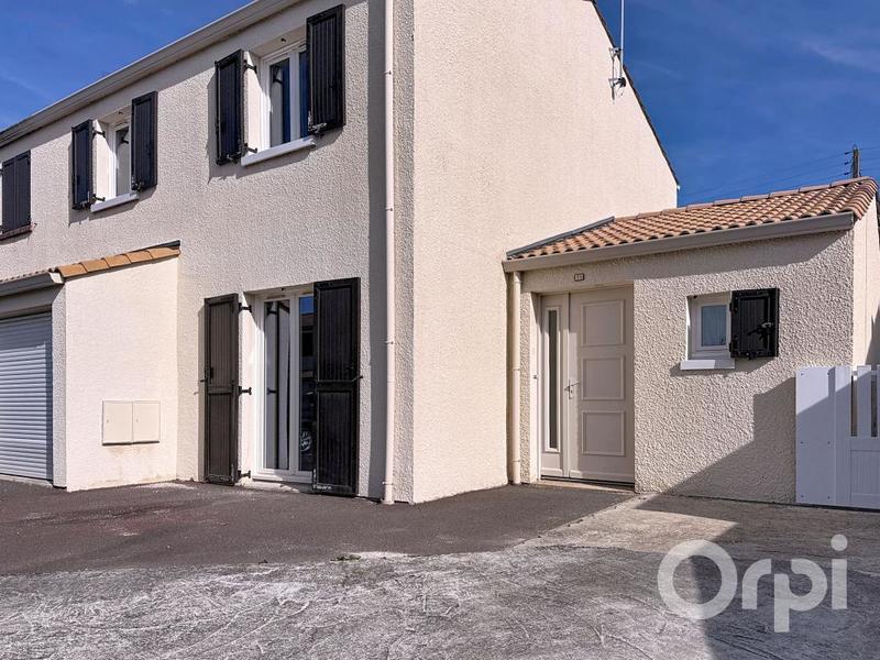 Maison - 103 m² - 5 pièces