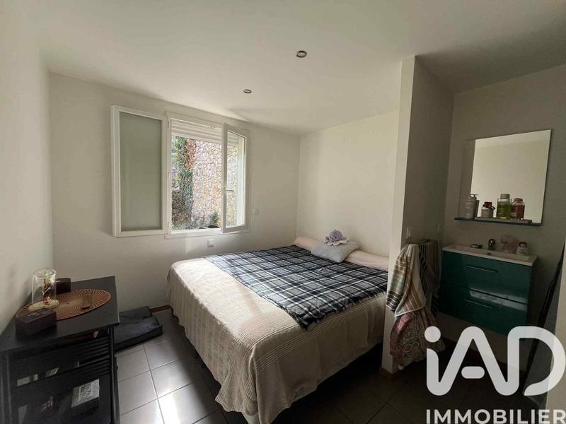 Maison - 200 m² - 11 pièces