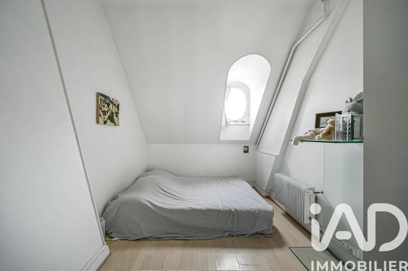 Maison - 226 m² - 10 pièces