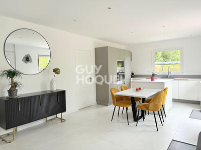 Maison - 87 m² - 4 pièces