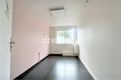 Immeuble - 277 m² - 14 pièces