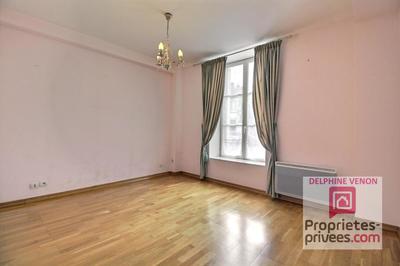 Appartement - 81 m² - 3 pièces