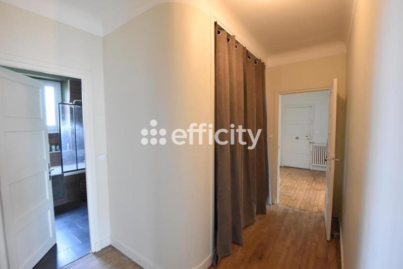 Appartement - 108 m² - 4 pièces