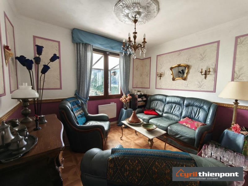 Pavillon - 130 m² - 6 pièces