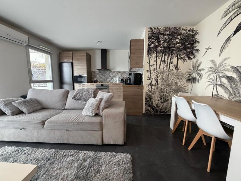 Appartement - 60 m² - 3 pièces