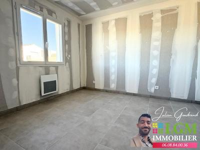 Maison - 81 m² - 4 pièces