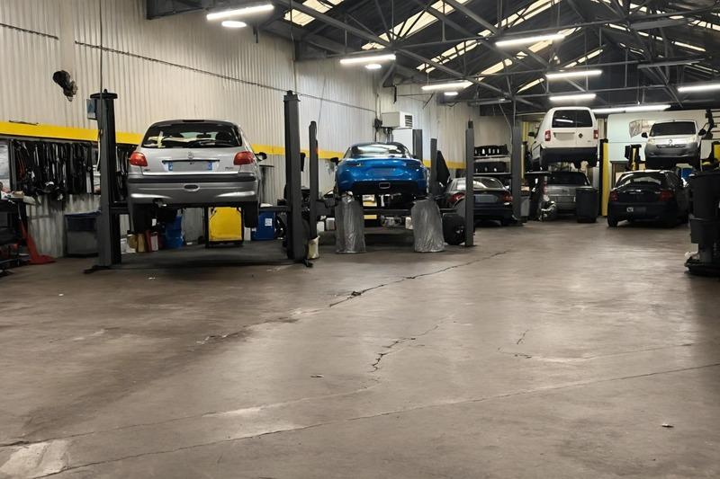 Fonds de commerce - 650 m²