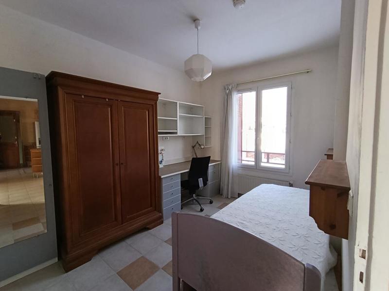 Maison - 232 m² - 7 pièces