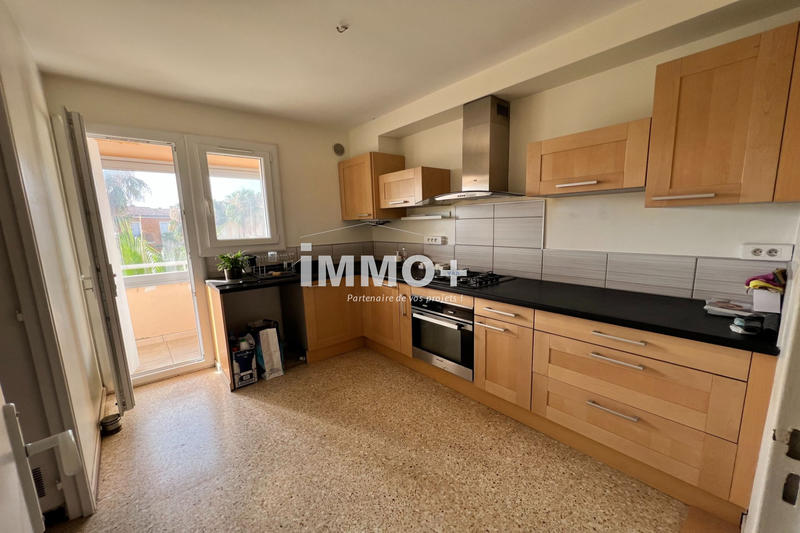 Appartement - 105 m² - 5 pièces