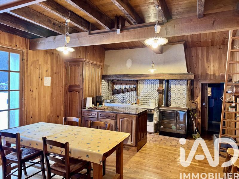 Maison - 166 m² - 5 pièces