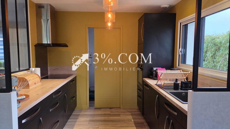 Maison - 99 m² - 4 pièces