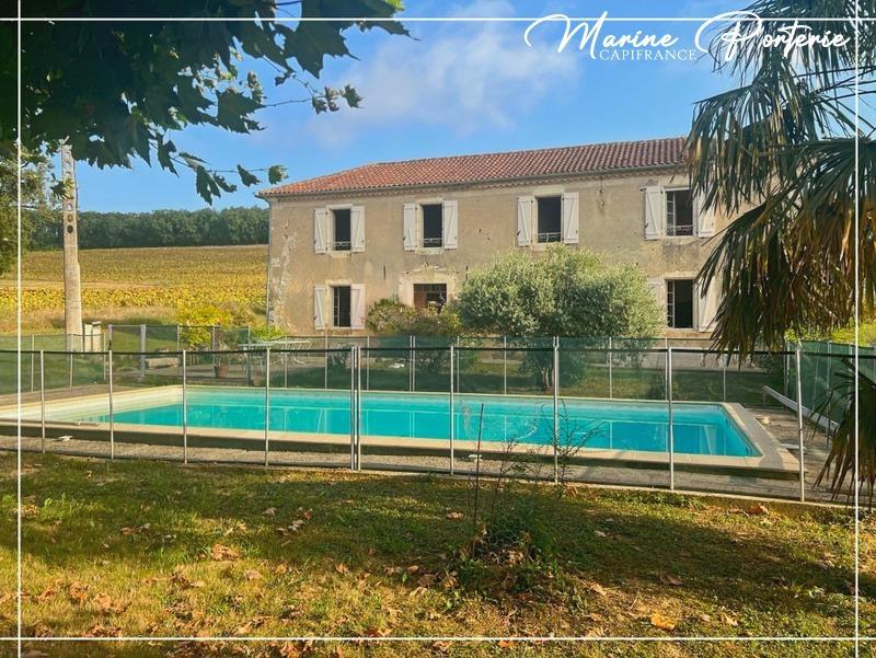 Maison en pierre - 200 m² - 4 pièces