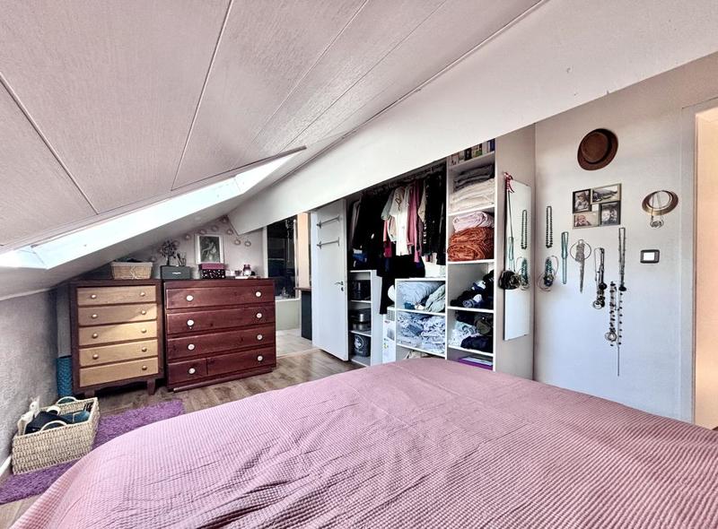 Maison - 90 m² - 3 pièces