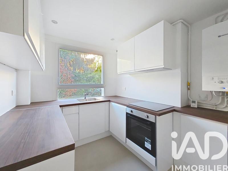 Appartement - 93 m² - 5 pièces