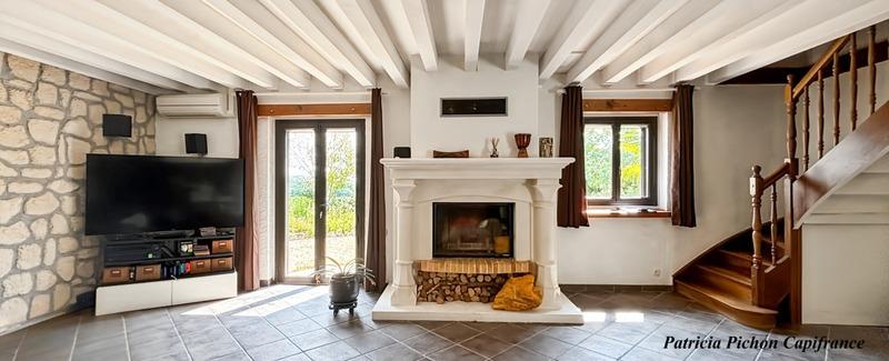 Maison - 202 m² - 4 pièces