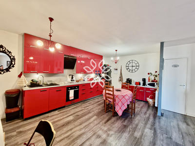 Maison - 120 m² - 6 pièces