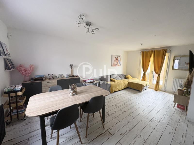 Maison - 102 m² - 7 pièces