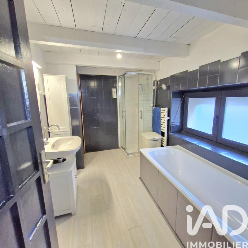 Maison - 110 m² - 4 pièces