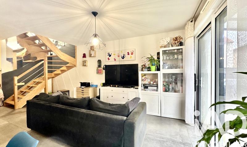 Maison - 92 m² - 4 pièces