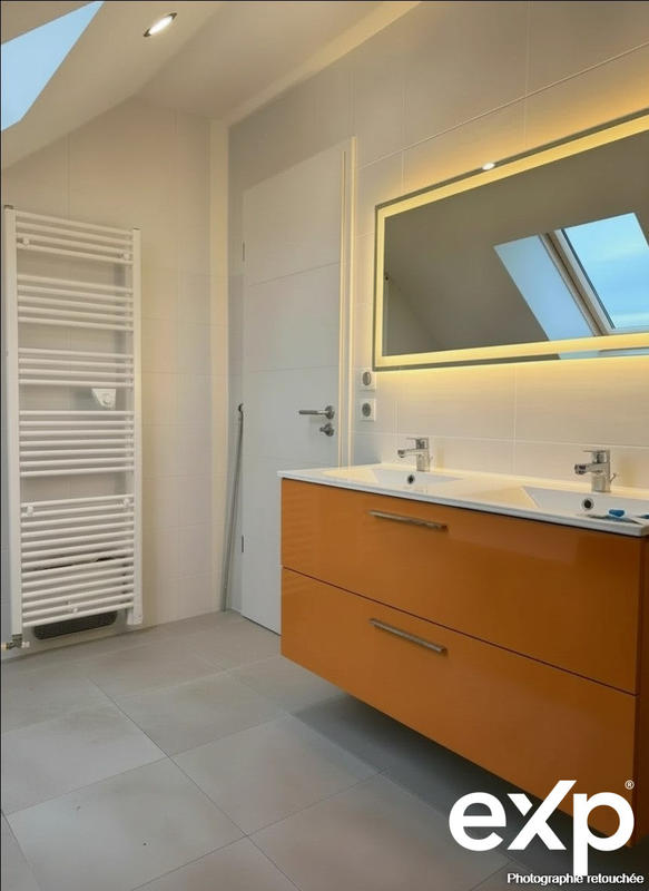 Maison traditionnelle - 130 m² - 4 pièces