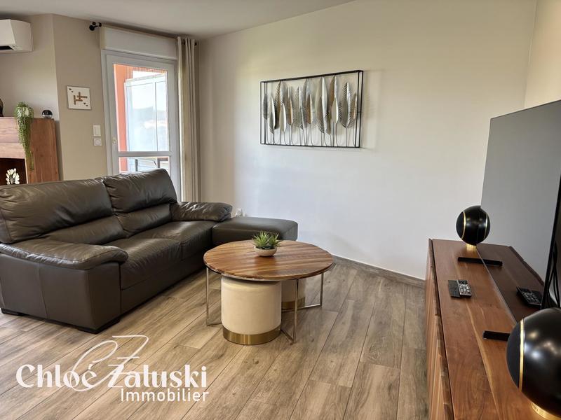 Appartement - 65 m² - 3 pièces