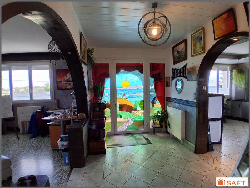 Maison - 147 m² - 6 pièces