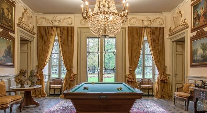 Manoir - 1 900 m² - 34 pièces