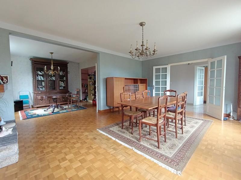 Maison - 139 m² - 6 pièces