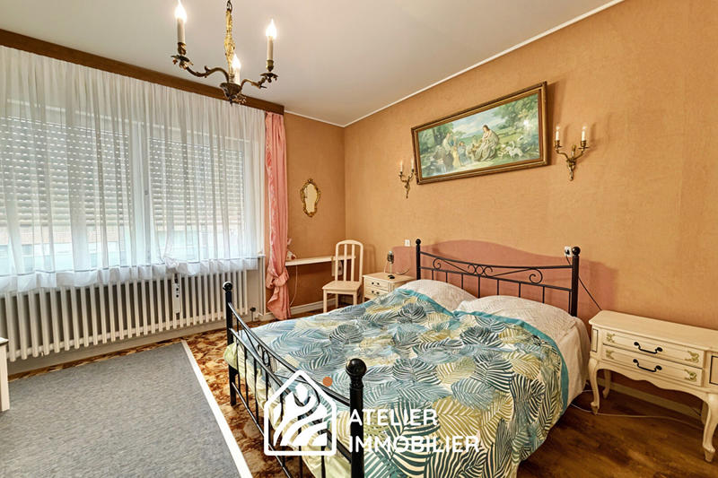 Maison - 176 m² - 8 pièces