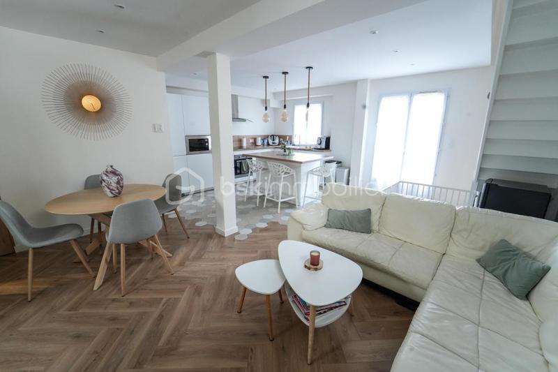 Maison - 108 m² - 6 pièces