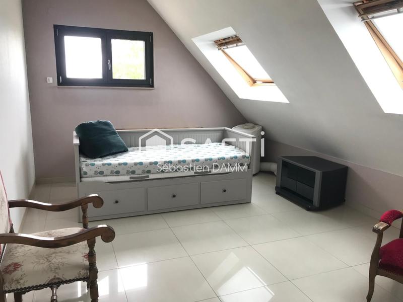 Maison - 251 m² - 11 pièces