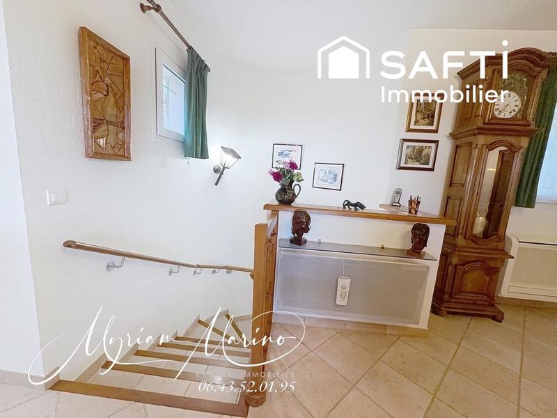 Maison - 140 m² - 6 pièces