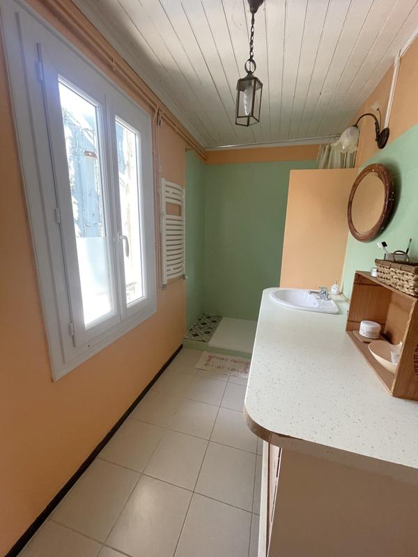 Maison - 278 m² - 10 pièces