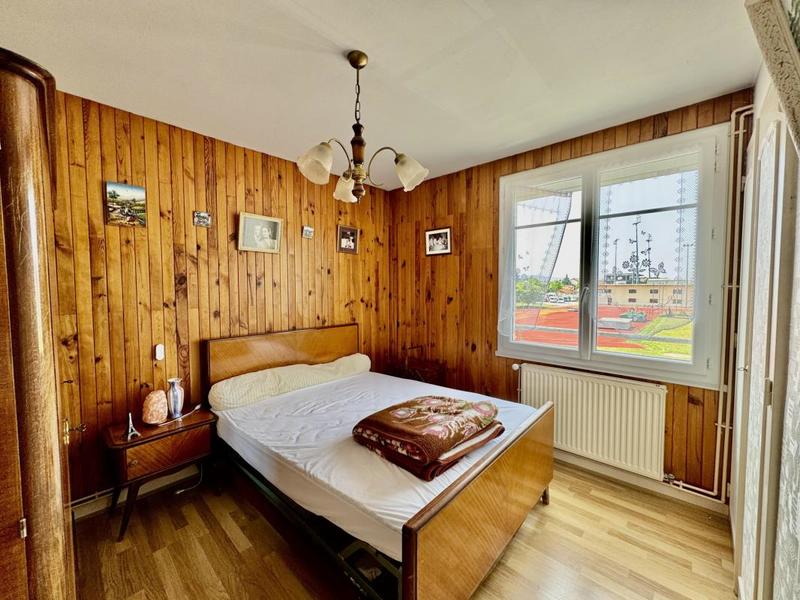 Appartement - 83 m² - 5 pièces