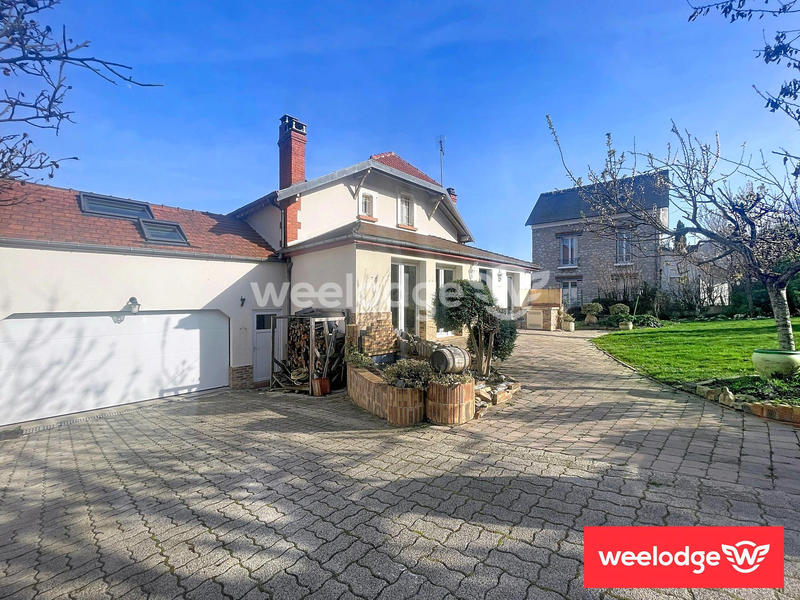 Maison ancienne - 158 m² - 9 pièces