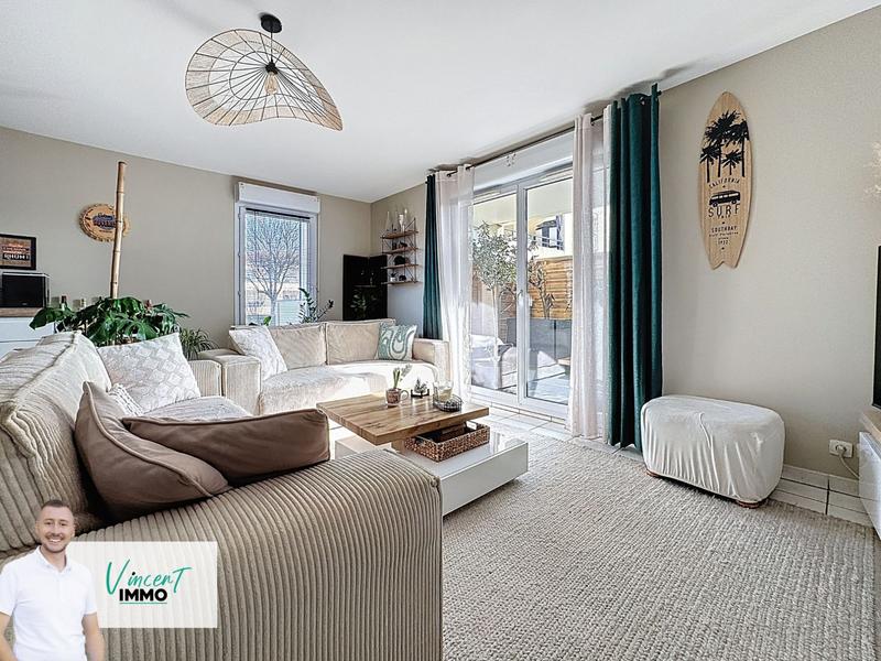 Appartement - 80 m² - 4 pièces