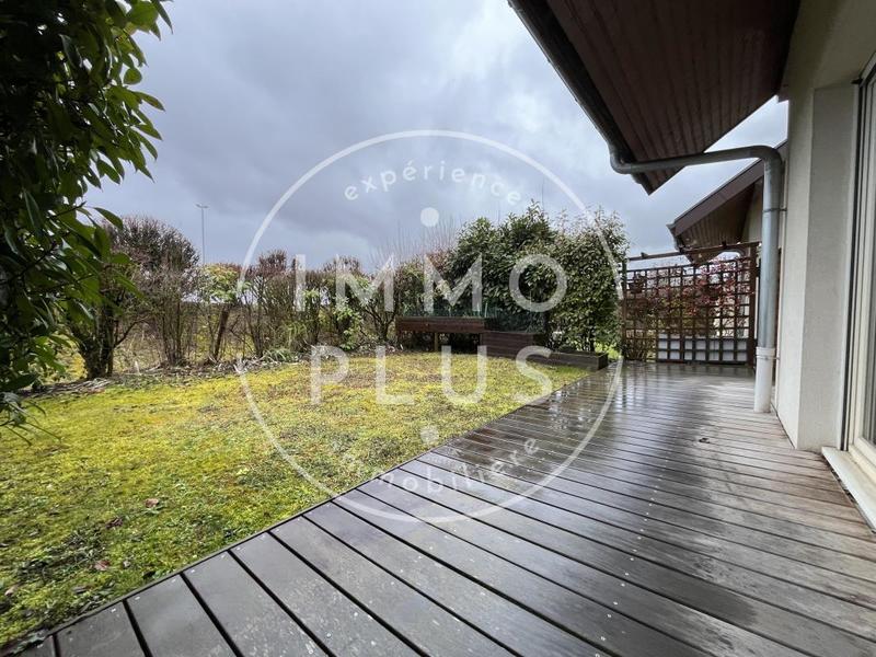 Maison - 147 m² - 6 pièces