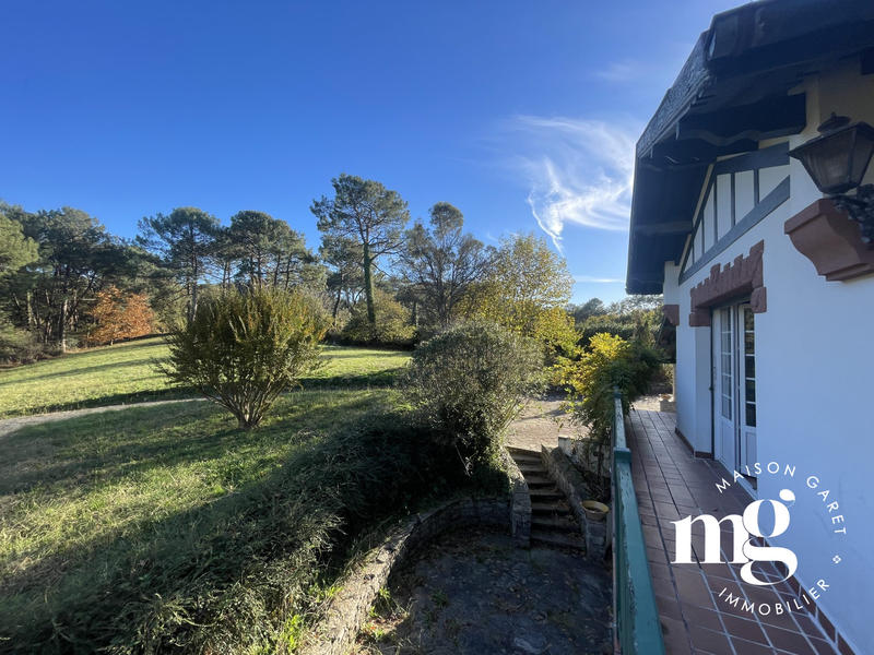 Maison ancienne - 270 m² - 9 pièces