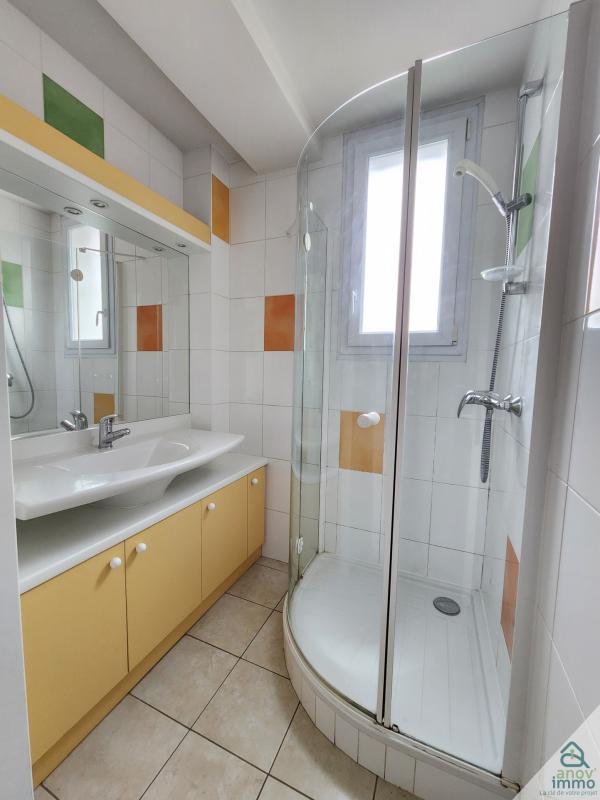 Appartement - 87 m² - 5 pièces