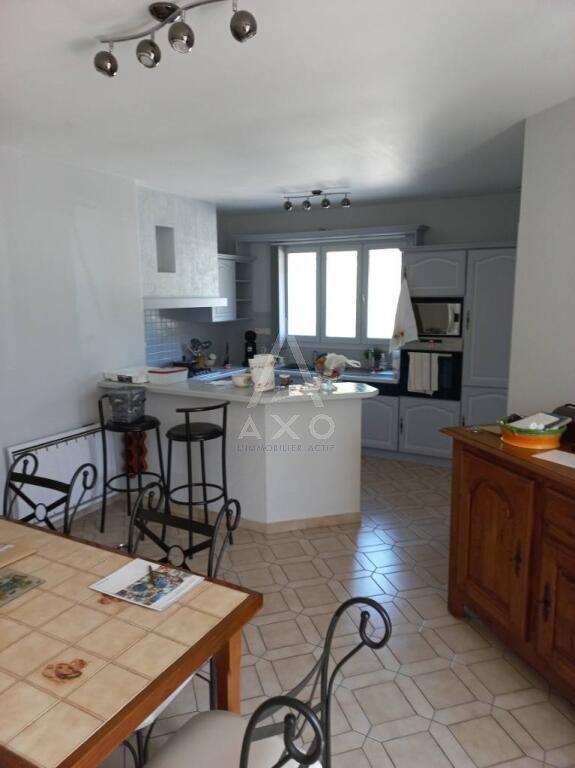 Propriété - 188 m² - 4 pièces