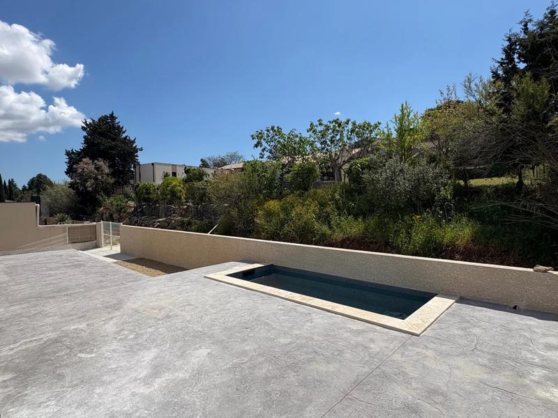 Maison - 83 m² - 4 pièces