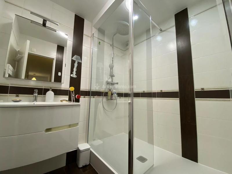 Appartement - 86 m² - 4 pièces