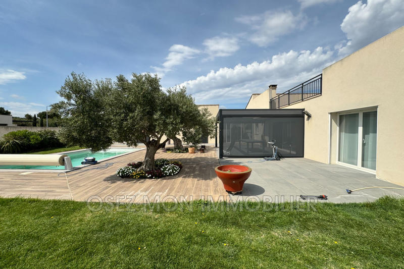 Villa - 190 m² - 6 pièces