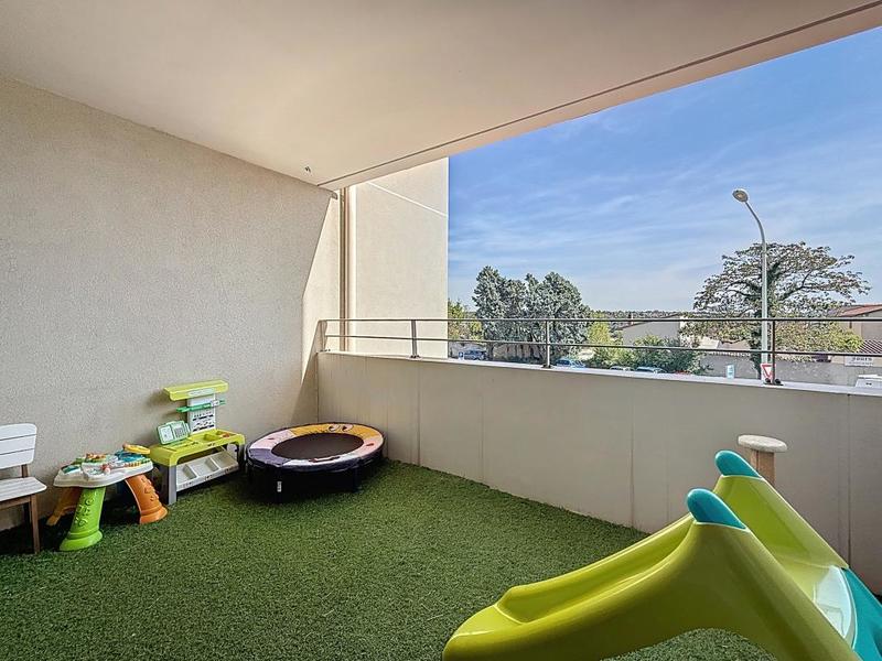 Appartement - 80 m² - 4 pièces